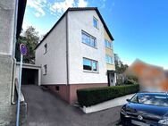 Freistehendes Zweifamilienhaus mit großem Grundstück und Terrassengarten in Hoheneck - Ludwigsburg