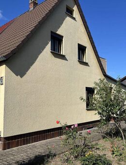 Sanierungsbedürftige Doppelhaushälfte in Buttstädt - Buttstädt