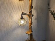 Designerlampe Wohnzimmerlampe Stehlampe Holzlampe - Mühlhausen (Täle)