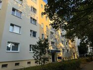 2-Raumwohnung mit Einbaumöbeln in der Arnold-Zweig-Str. 87 (1. OG) - Stralsund