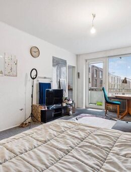 Kapitalanlage - 1-Zimmer-Wohnung mit Balkon, Einbauküche und Stellplatz vor der Tür - Norderstedt