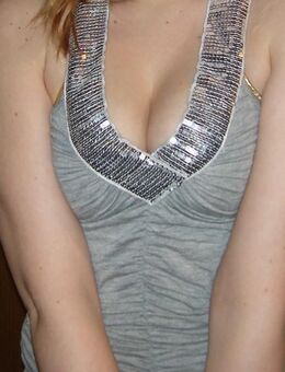 Partytop, Top grau mit Raffung, silber Pailletten, Gr. XS - Düsseldorf