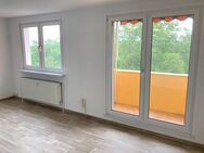 Drei Zimmer in Wolfen... Mit Balkon! - Bitterfeld-Wolfen