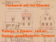 Schatztruhe am Pommeranzengarten zum Renovieren mit Garage und Dachterrasse. - Leonberg (Baden-Württemberg)