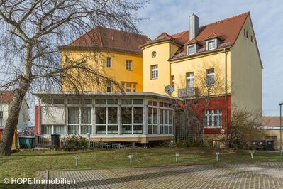 Hochwertig saniertes Wohn- und Geschäftshaus in Riesa (Mehrfamilienhaus)