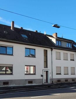 MANNELLA *Kompakt-Klasse* Helle Dachgeschosswohnung in zentraler Lage von Spich - Troisdorf