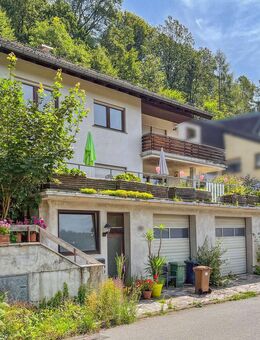 Attraktives Zweifamilienhaus in guter Lage von Schönau Altneudorf - Schönau (Baden-Württemberg)