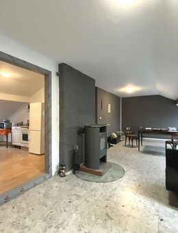 2-Zimmer-Wohnung ca 76m² mit Kaminofen und Grünblick am Edersse in Niederwerbe - Waldeck (Hessen)