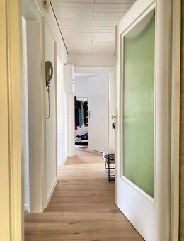 3,5 Zimmer Wohnung in ruhiger, zentraler Lage von Hedelfingen - Stuttgart