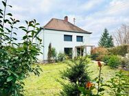 Traumhafte, energetisch sanierte Stadtvilla( A*) mit flexiblem Raumkonzept und idyllischem Garten - Bexbach