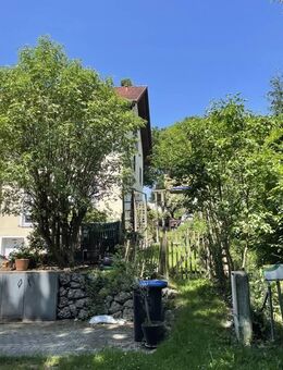 attraktive Doppelhaushälfte in ruhiger Lage von Ottenhofen - Ottenhofen
