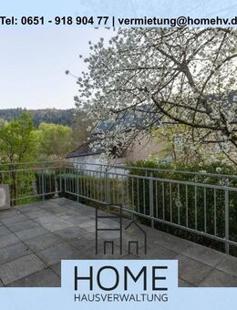 Kasel: Komplett renovierte 4 ZKB Erdgeschoss-Wohnung mit Terrasse und Gartenanteil - Kasel