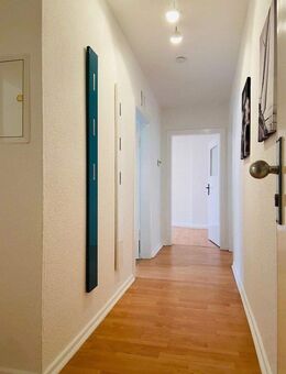 Perfekt geschnittene 2 Zi-Wohnung, teilmöbliert, City / Uni / Zoo/ Park - Duisburg