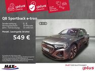 Audi Q8, Sportback 55 S-LINE QUAT, Jahr 2023 - Offenbach (Main)