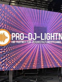 LED Videowall / Videowand mit brillanter Bildqualität - Outdoor oder Indoor, 4,8 mm LED Wand aus LED Modulen - Public Viewings, Partys, Festivals, Clubs, Sportevents, Messen, Bühnenshows, Firmenevents - Wismar