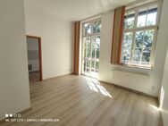 Helle, barrierefreie 2-Raumwohnung mit Balkon und Fahrstuhl - Bitterfeld-Wolfen