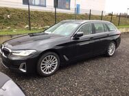 BMW 530, 5.6 i Luxury Line UPE 730 HiFi, Jahr 2021 - Dresden