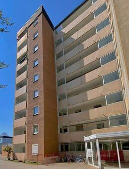 3 Zimmerwohnung mit Weitblick und Balkon in Leverkusen Steinbüchel - Leverkusen