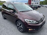 VW Touran, 1.5 TSI HIGHLINE SHZvo hi PDCvo hi FRONT SPIEGEL-PAKET, Jahr 2019 - Boxberg (Baden-Württemberg)