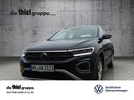 VW T-Roc, 1.5 TSI Move, Jahr 2023 - Bad Driburg