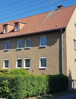 3-Zimmer-Erdgeschosswohnung mit Einbauküche, PKW-Stellplatz und großem Gartenbereich - Freiberg