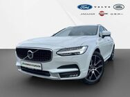 Volvo V90 Cross Country, D5 AWD Pro 4-ZKlima, Jahr 2020 - Jena