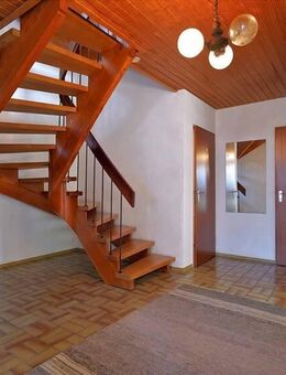 Großzügiges Einfamilienhaus mit Wintergarten - Wohnen & Arbeiten ideal kombiniert! - Heilbronn
