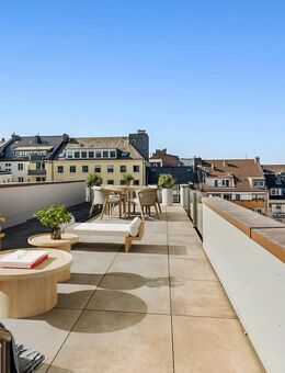 Einzigartige Terrasse mit 68 m² Freifläche zum ruhigen Innenhof - Neubau Erstbezug - Düsseldorf