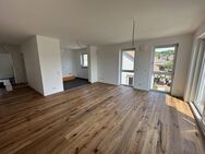 Neuwertige, seniorengerechte 3- Zimmerwohnung in bester Lage von Groß-Umstadt - Groß Umstadt