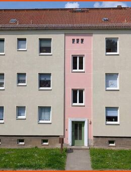 3-Raum Wohnung// im Grünen// Westbalkon// zentrumsnah - Gera