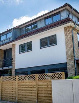 Ruhige 2 Zimmer-Wohnung nahe des "Kitzeberger Gehölzes" ca. 600 m vom Fördewanderweg entfernt - Mönkeberg