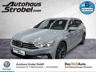 VW Passat Variant 2.0 TDI DSG Elegance R-Line ACC AHK Leder Navi LED-Matrix Standh. - Schnaittach