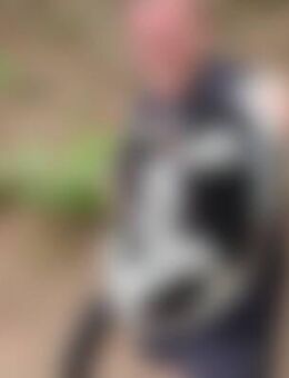 Zve*** - Halle (Saale)