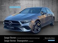 Mercedes A 200, PROGRESSIVE DIGIT SPUR PARK, Jahr 2023 - Schwetzingen Zentrum