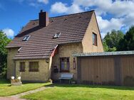 -Ideal für Handwerker und Kreative- Einfamilienhaus mit zwei Garagen in der Nähe zur Eider - Lehe (Schleswig-Holstein)