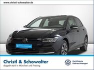 VW Golf, 1.5 VIII eTSI MOVE, Jahr 2023 - München