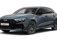 Audi RS3, Sportback Audi 3 Sportback P, Jahr 2022 - Beckum