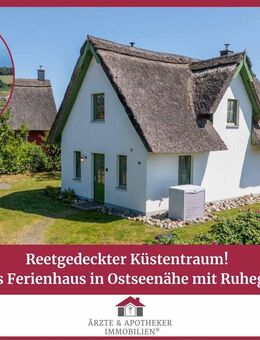 Reetgedeckter Küstentraum - stilvolles Ferienhaus in Ostseenähe mit Ruhegarantie! - Dassow