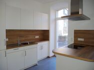 Altersgerechtes Wohnen im Denkmal auf 130m² // Aufzug // 1. OG // 2 Bäder // Einbauküche // 130 m² // OPTION zzgl. 1-Zimmer Apartment - Bad Brückenau