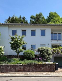 Highlight! Großzügiges Einfamilienhaus mit weitläufigem Grundstück in Toplage am Rotenbühl - Saarbrücken