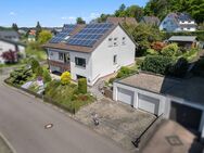 Mehrgenerationenhaus mit viel Raum und schönem Grundstück in ruhiger Lage - Karlsruhe
