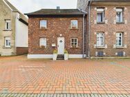 Altstadtschatz am Alten Rathaus | Vermietetes Einfamilienhaus mit Wintergarten und Stellplatz - Monheim (Rhein)