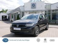 VW Tiguan, 1.5 TSI Life SIHZG, Jahr 2023 - Grimmen