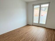 3-Zimmer-Wohnung im 2.OG, EBK, Bad mit Dusche, Terrasse Süd - Baden-Baden