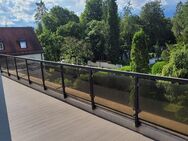 TRAUMHAFTES PENTHOUSE MIT UMLAUFENDER DACHTERRASSE IN ALTSOLLN - München