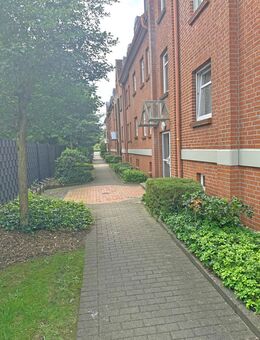 Wohnung mit ausgebautem Dachraum - Henstedt-Ulzburg