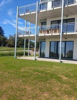 Alternative zum Haus! Traumwohnung mit Alpenblick und Garten. - Engen