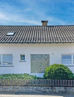 Freistehendes, sanierungsbedürftiges Einfamilienhaus mit großem Garten in Rettigheim - Mühlhausen (Baden-Württemberg)