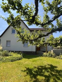 Freistehendes EFH in Altdorf mit Charme - Altdorf (Nürnberg)