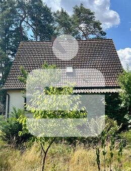 Interessante Immobilie mit mehreren Möglichkeiten...EFH mit großem Grund in ER-Dechsendorf - Erlangen